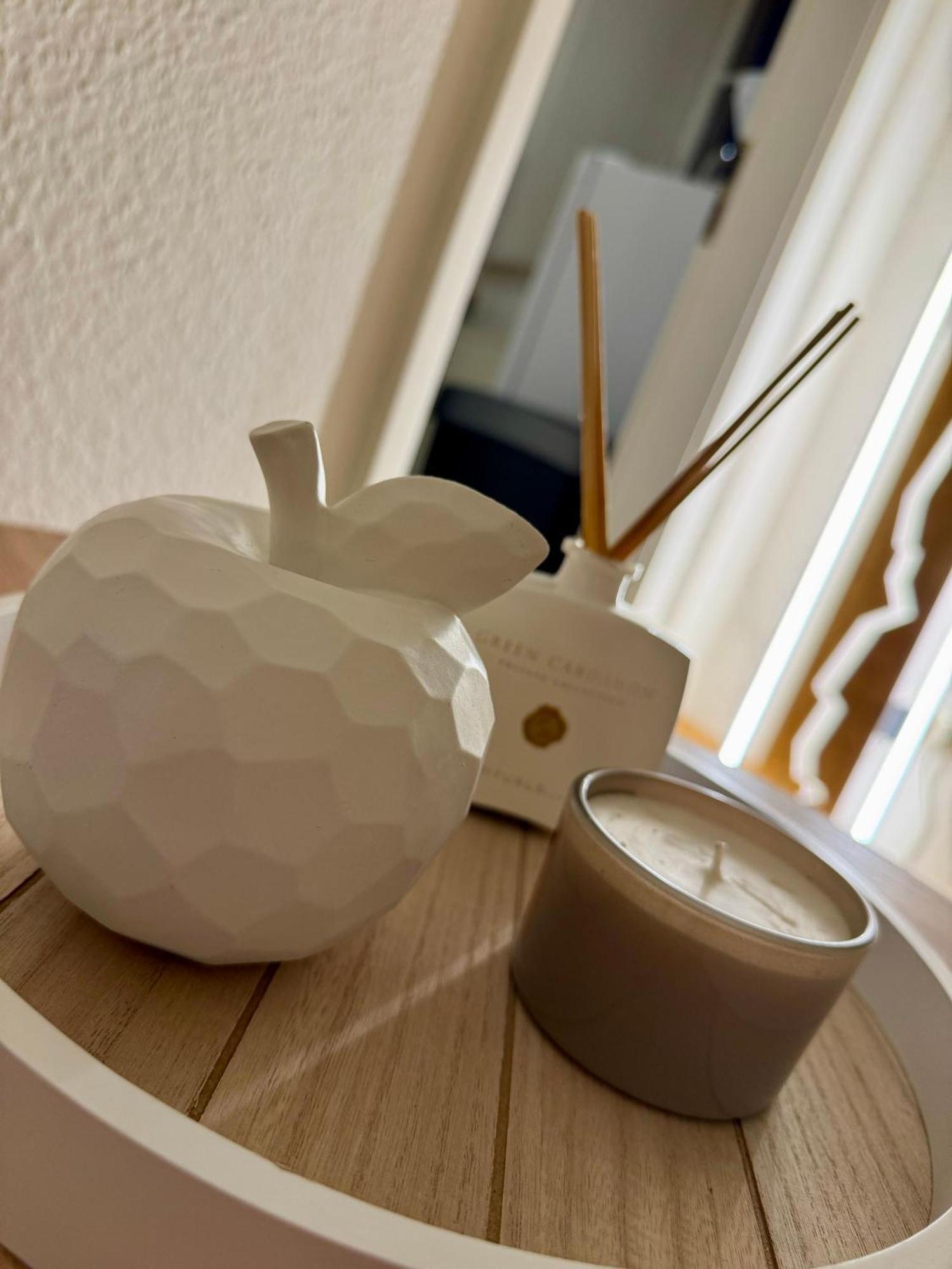 Ferienwohnung Schildblick Modernes Apartment Direkt In Der Altstadt Von Erfurt Nahe Der Kraemerbruecke - Beste Innenstadtlage Eksteriør bilde