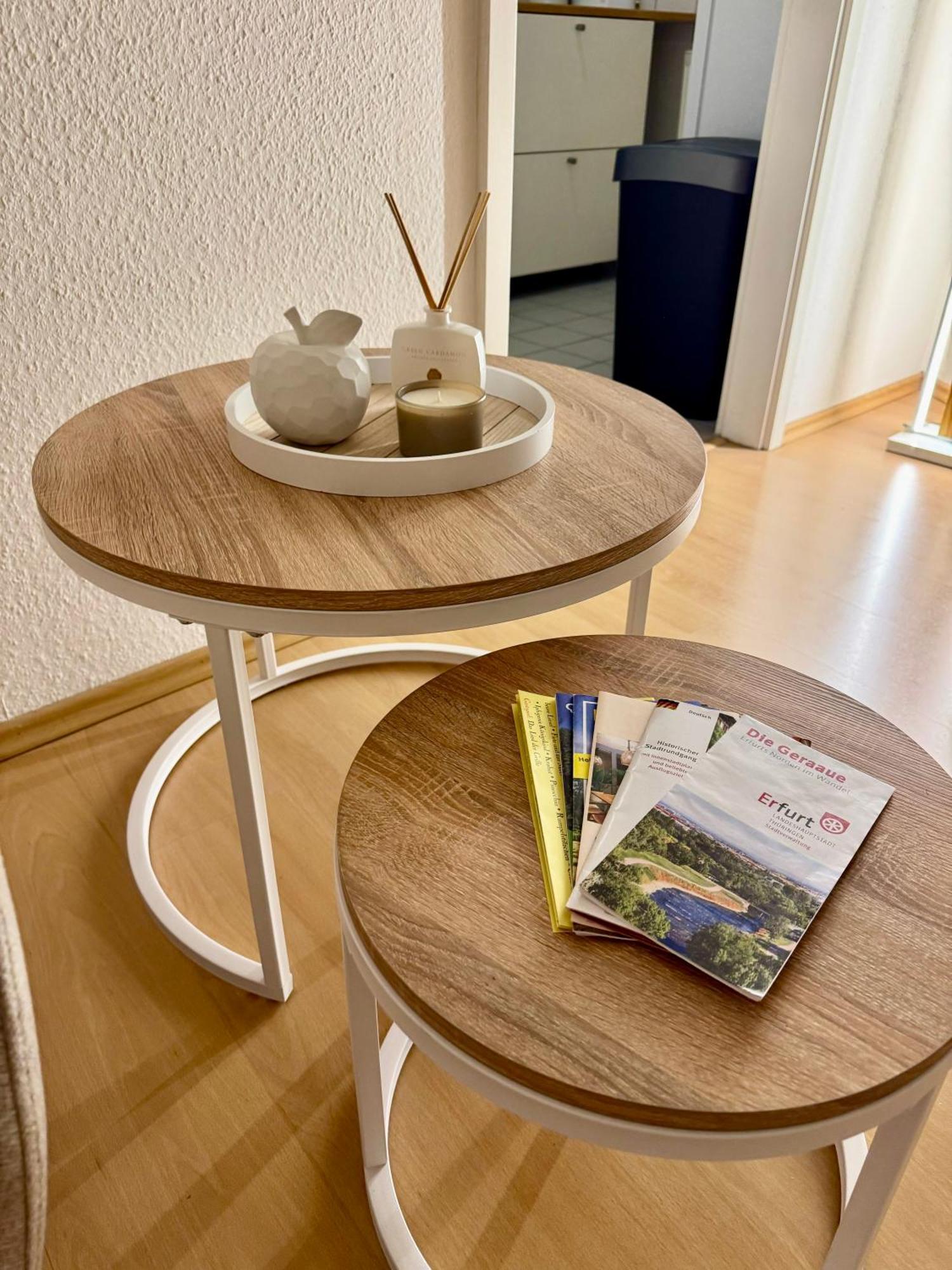 Ferienwohnung Schildblick Modernes Apartment Direkt In Der Altstadt Von Erfurt Nahe Der Kraemerbruecke - Beste Innenstadtlage Eksteriør bilde